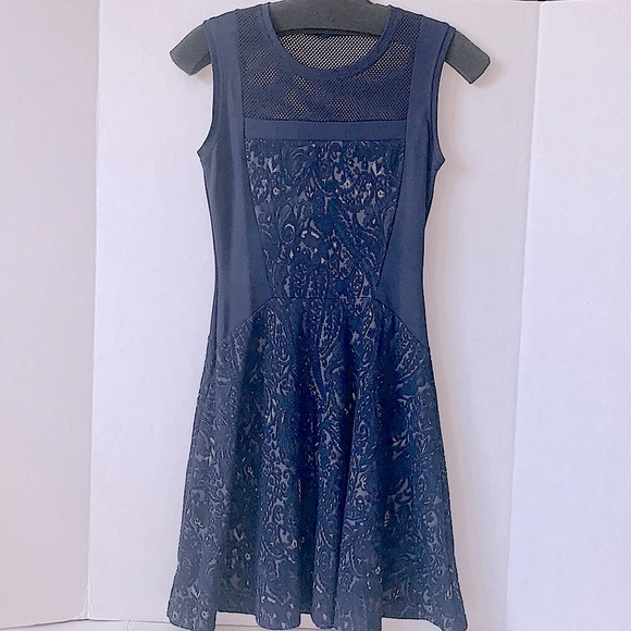 BCBGMaxAzria Mini Dress Flare Navy Blue Gray XSmall - Picture 1 of 10